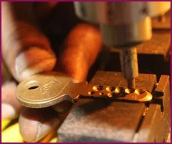 Port Reading NJ Locksmith Store Port Reading, NJ 732-290-5001 - 17-key-making
